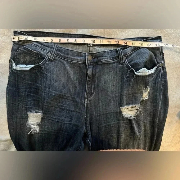 Judy Blue distressed skinny jeans size 2XL - Picture 6 of 7